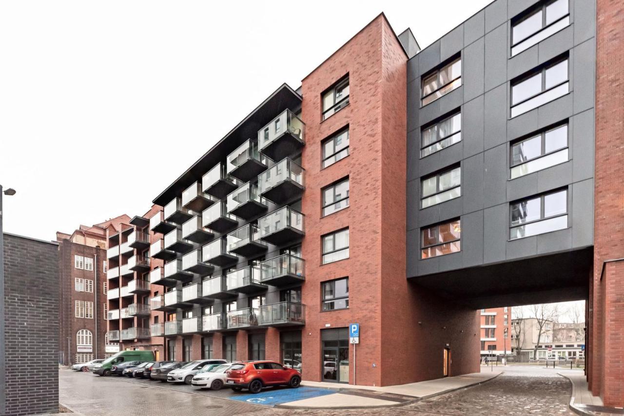 Private Parking, Secure Building - Old Town & Main Station * Danzig