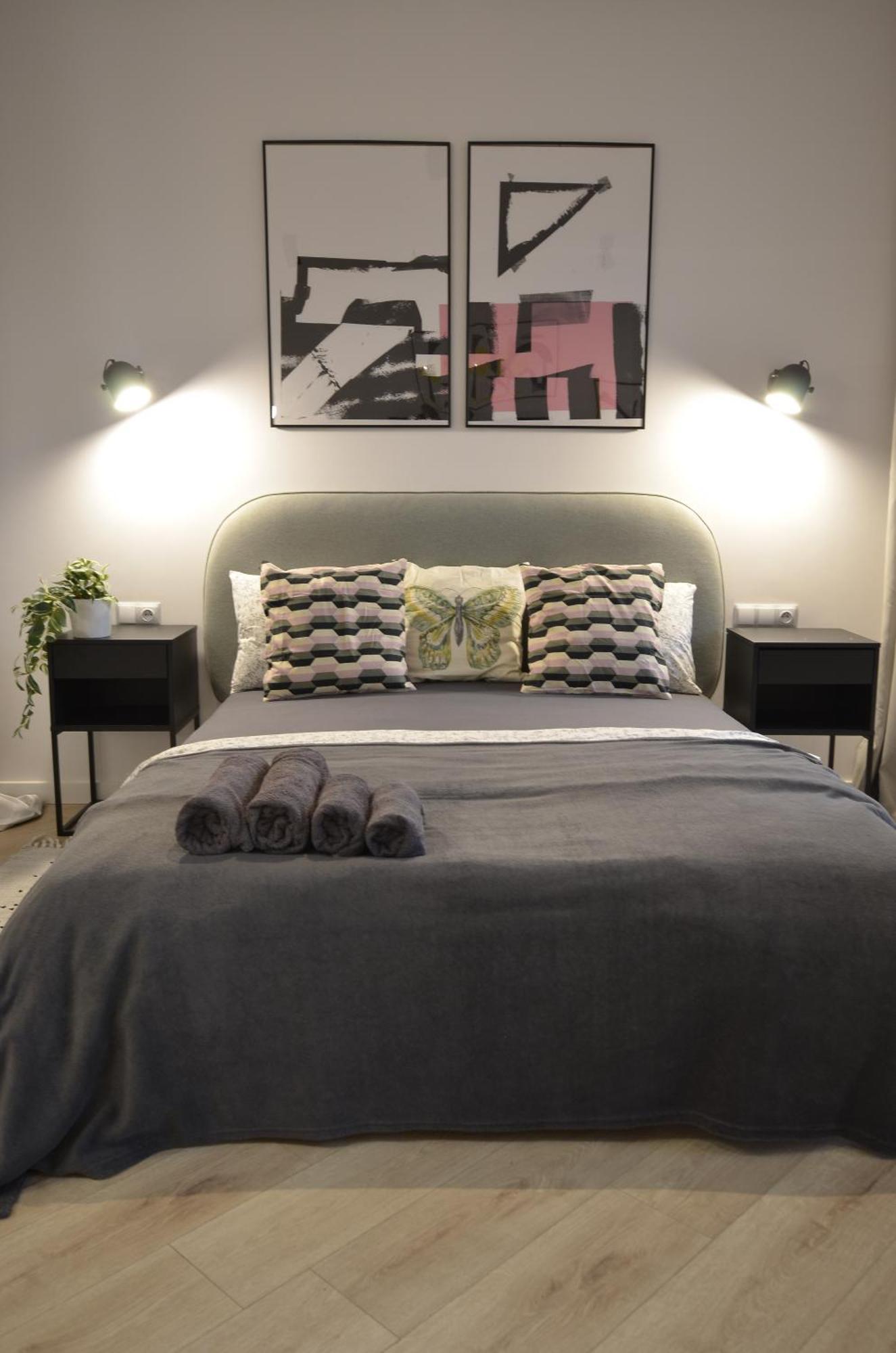 Private Parking, Secure Building - Old Town & Main Station Apartment Danzig