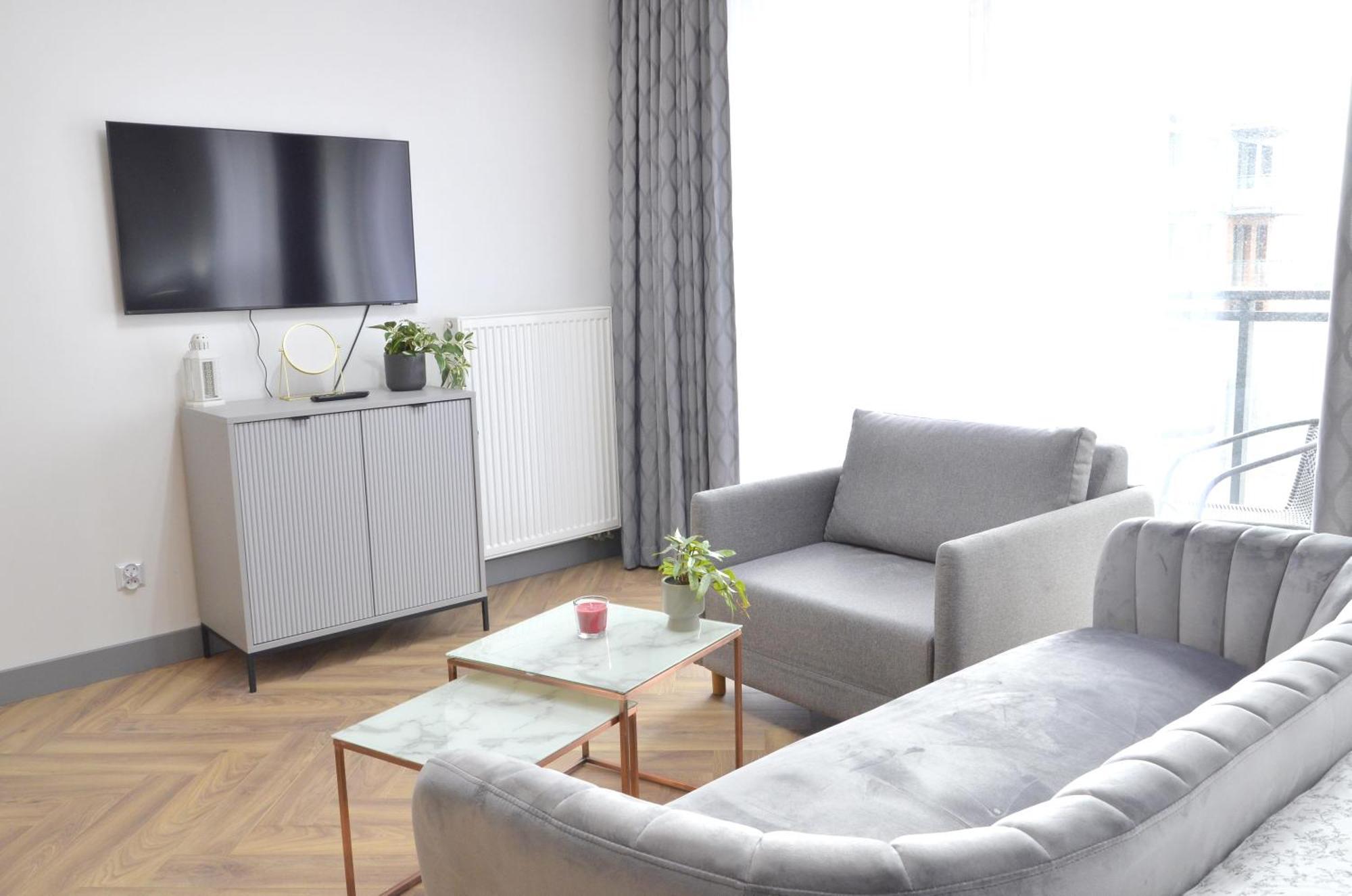 Private Parking, Secure Building - Old Town & Main Station Apartment Danzig