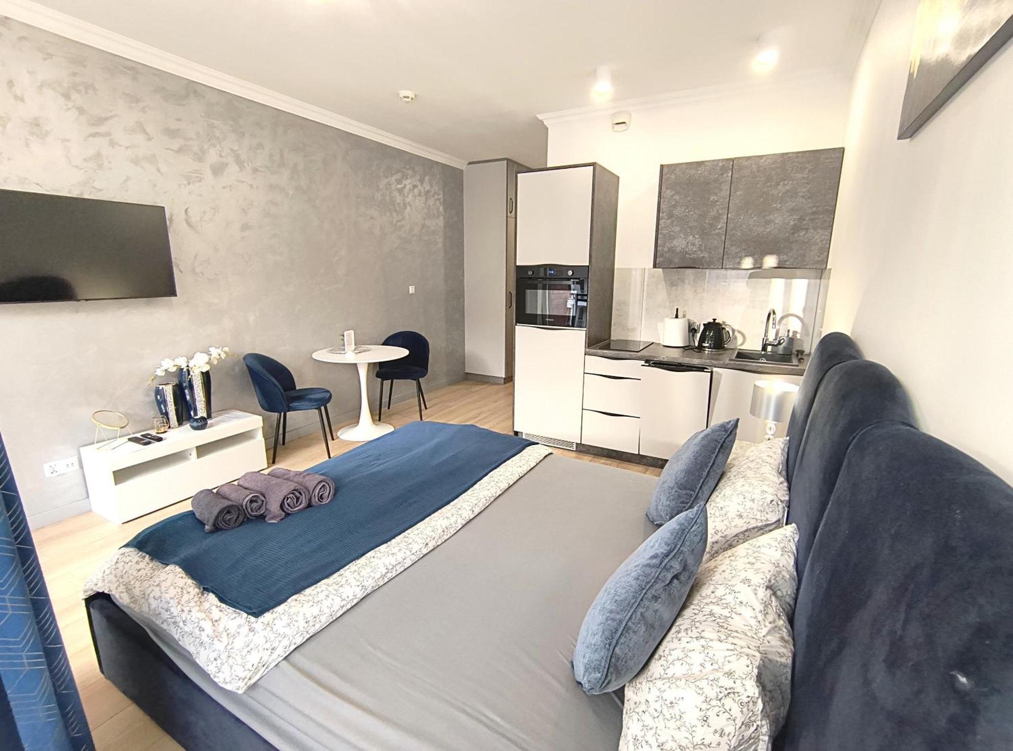 Private Parking, Secure Building - Old Town & Main Station Apartment Danzig